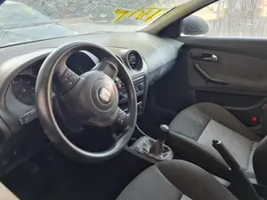 SEAT IBIZA (6L1) foto 4