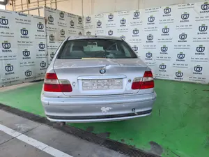 BMW SERIE 3 BERLINA (E46) foto 3
