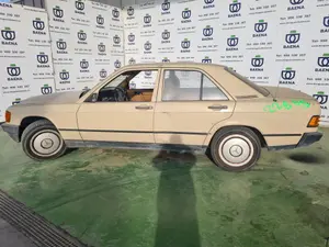 MERCEDES-BENZ 190 (BM 201) foto 1