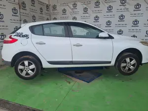 RENAULT MEGANE II BERLINA 5P foto 4
