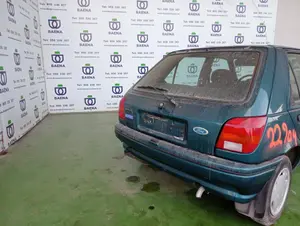 FORD FIESTA BERL./COURIER foto 4