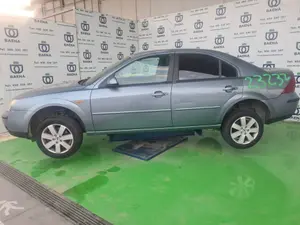 FORD MONDEO BERLINA (GE) foto 1