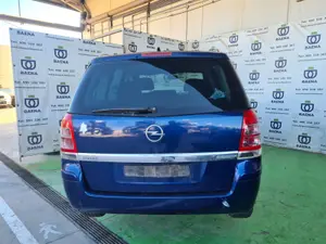 OPEL ZAFIRA B foto 4