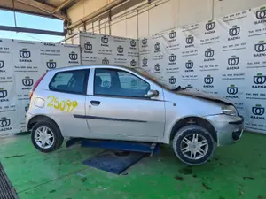 FIAT II PUNTO (188) BERLINA foto 7