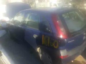 OPEL CORSA C foto 1