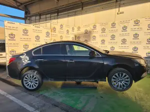 OPEL INSIGNIA BERLINA foto 3