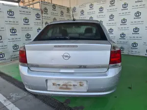 OPEL VECTRA C BERLINA foto 7