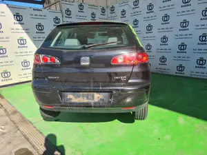 SEAT IBIZA (6L1) foto 3