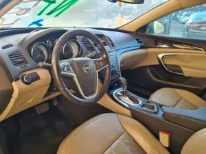 OPEL INSIGNIA BERLINA foto 4