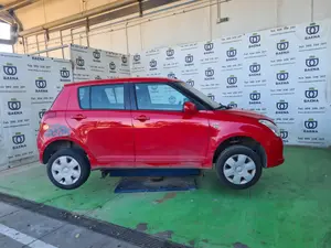 SUZUKI SWIFT BERLINA (RS/MZ) foto 5