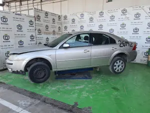 FORD MONDEO BERLINA (GE) foto 2