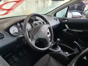 PEUGEOT 308 foto 5
