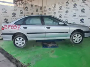 RENAULT LAGUNA (B56) foto 2