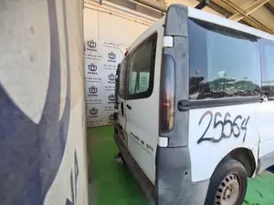 OPEL VIVARO foto 4