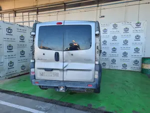 RENAULT TRAFIC II COMBI foto 7
