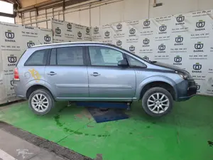OPEL ZAFIRA B foto 6