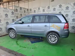 OPEL ZAFIRA B foto 4