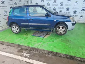 RENAULT CLIO II FASE II (B/CB0) foto 3