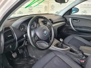 BMW SERIE 1 BERLINA (E81/E87) foto 6