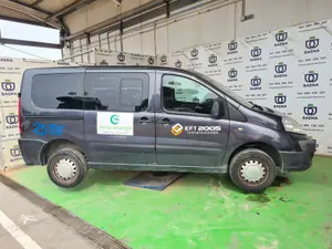PEUGEOT EXPERT FURGÓN foto 4