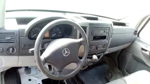 MERCEDES-BENZ SPRINTER II FURGÓN foto 2