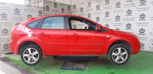 FORD FOCUS BERLINA (CAP) foto 3
