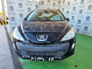 PEUGEOT 308 foto 1