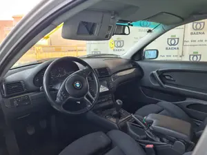 BMW SERIE 3 COMPACTO (E46) foto 3