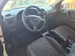 OPEL ASTRA G BERLINA foto 7