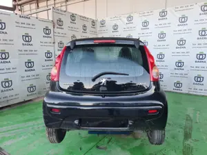 PEUGEOT 107 foto 5