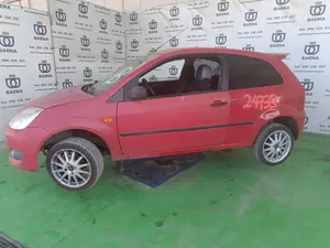 FORD FIESTA (CBK) foto 4