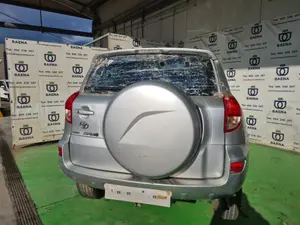 TOYOTA RAV4 (A3) foto 7