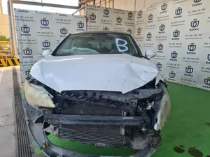 SEAT IBIZA BERLINA (6J5) foto 1