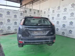 FORD FOCUS BERLINA (CAP) foto 4