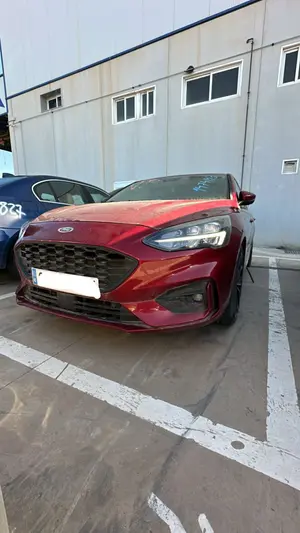FORD FOCUS BERLINA (CGE) foto 11