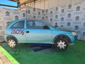 OPEL CORSA C foto 2