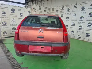 CITROEN C4 BERLINA foto 6