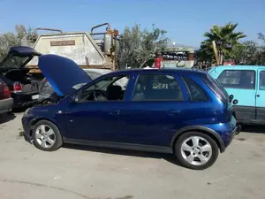OPEL CORSA C foto 1