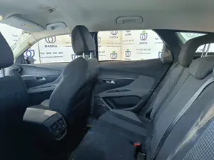 PEUGEOT 3008 foto 5