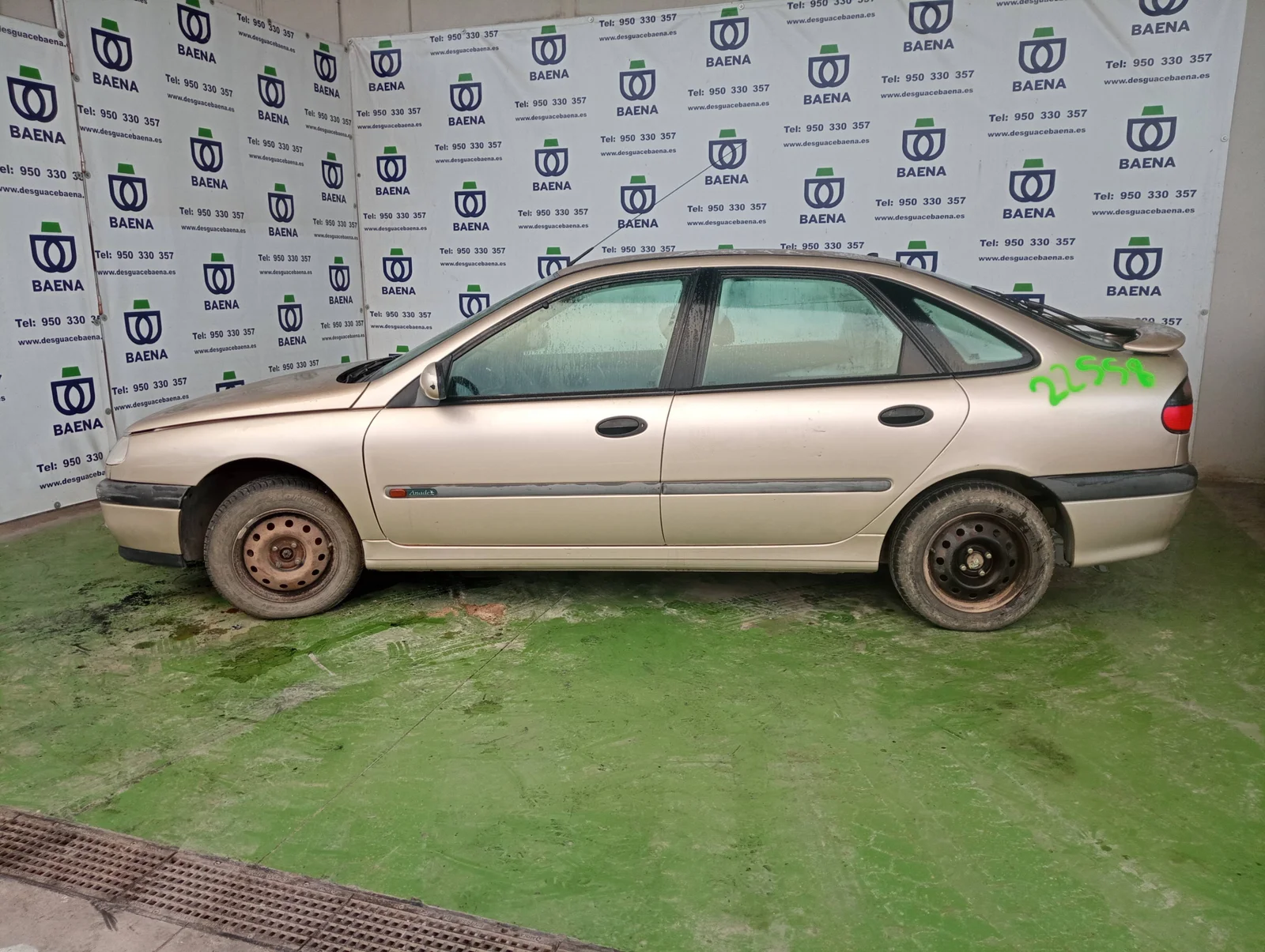 RENAULT LAGUNA (B56)