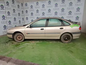 RENAULT LAGUNA (B56) foto 1