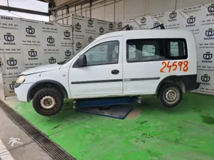 OPEL COMBO (CORSA C) foto 4