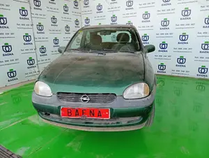 OPEL CORSA B foto 2