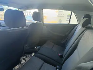 TOYOTA COROLLA (E12) foto 2