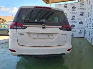 OPEL ZAFIRA C TOURER foto 2