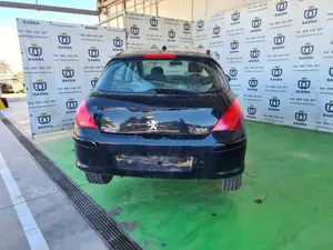 PEUGEOT 308 foto 4