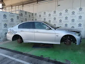 BMW SERIE 3 BERLINA (E90) foto 5