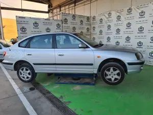 HYUNDAI ELANTRA (XD) foto 2