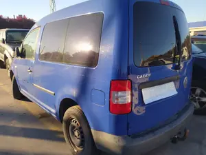VOLKSWAGEN CADDY (2K)(02.2004) foto 5