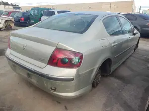 PEUGEOT 407 foto 5